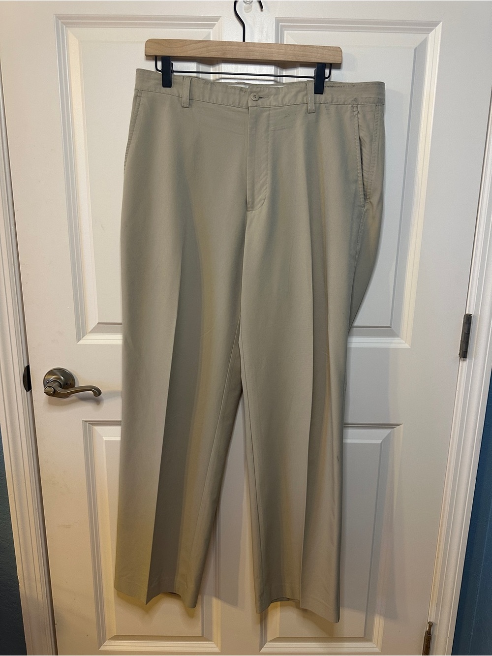 FootJoy Golf Performance Stretch Pants Flat Front Khaki Athletic Casual